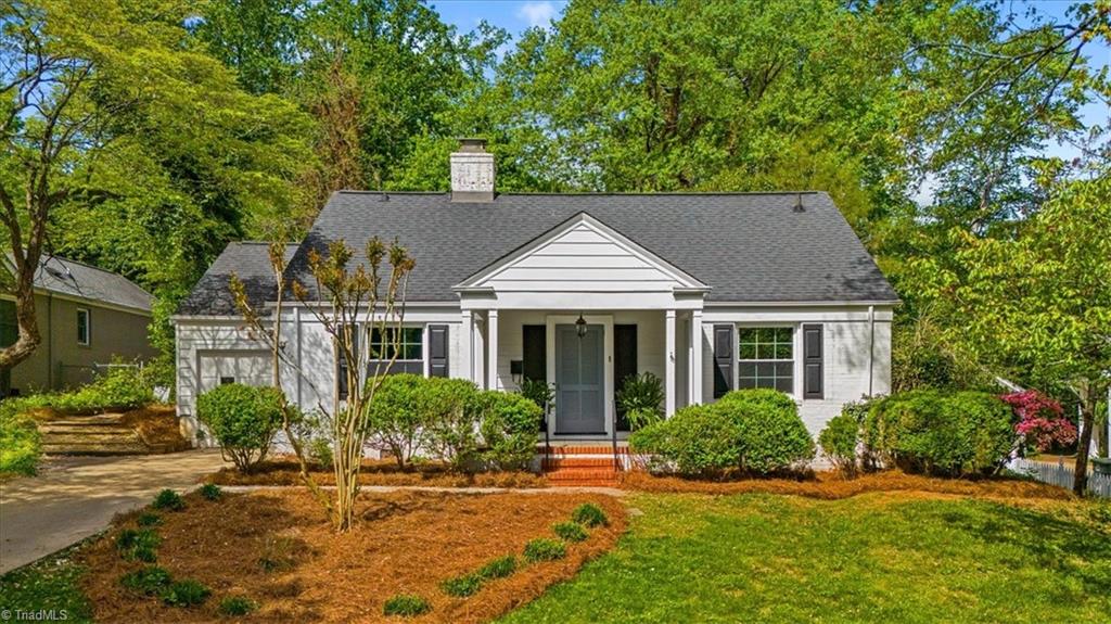 217 W Avondale Drive