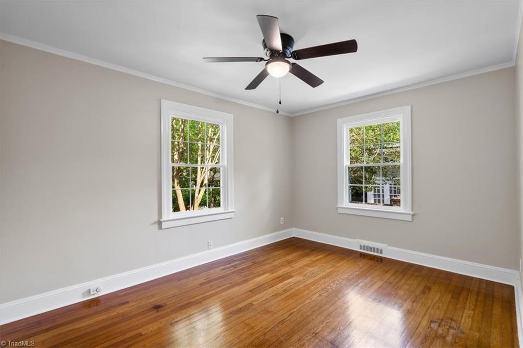 217 W Avondale Drive