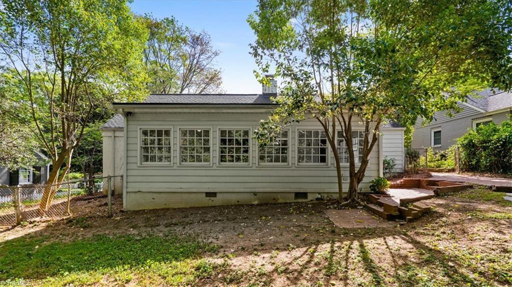 217 W Avondale Drive