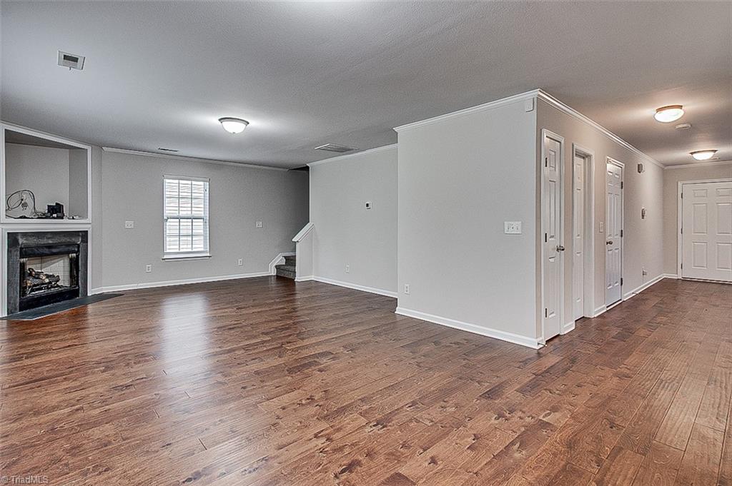 4300 Laurel Creek Drive