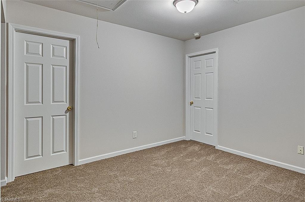 4300 Laurel Creek Drive