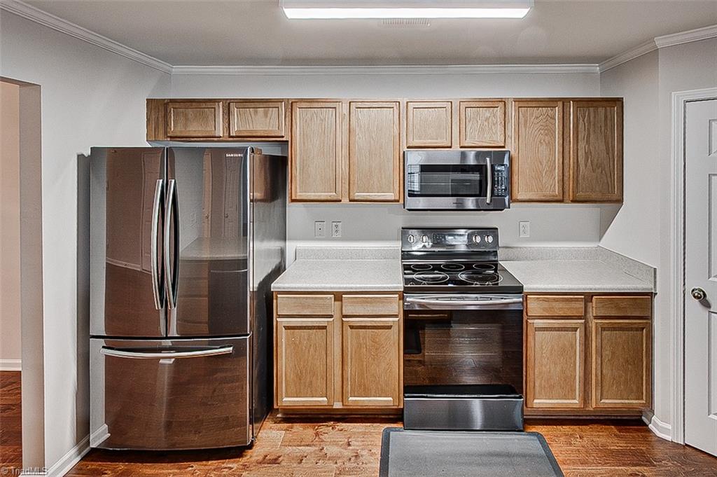 4300 Laurel Creek Drive
