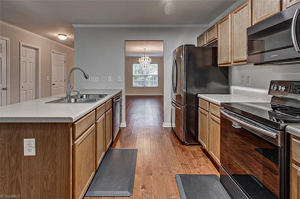 4300 Laurel Creek Drive