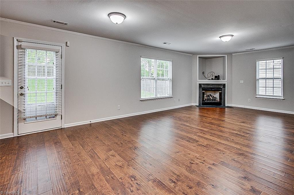 4300 Laurel Creek Drive