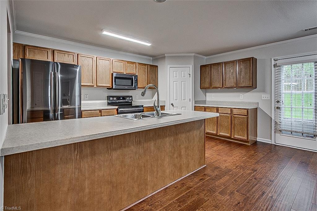 4300 Laurel Creek Drive