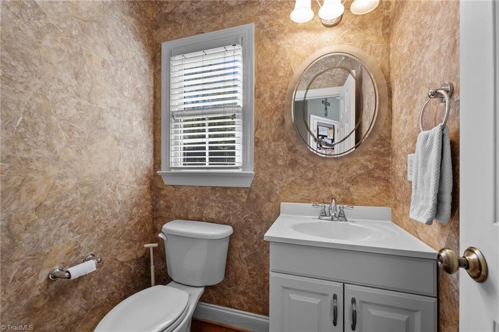 6976 Brandi Wood Circle