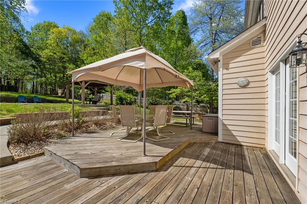 6976 Brandi Wood Circle