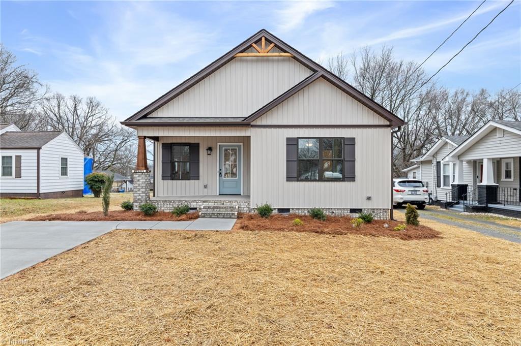 1007 Wentworth Street