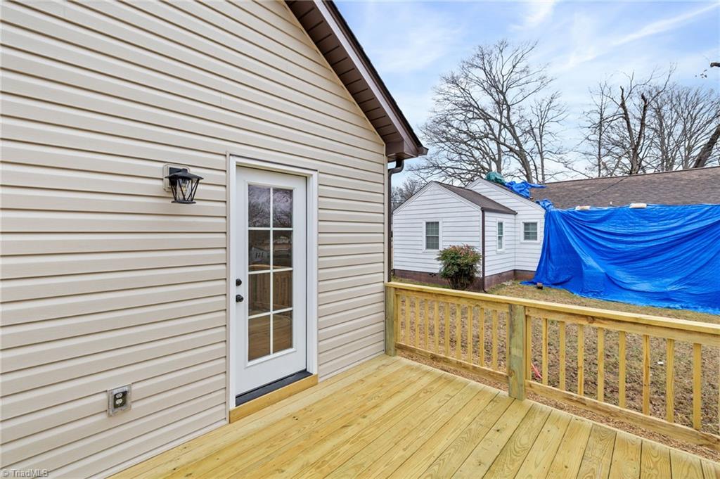 1007 Wentworth Street