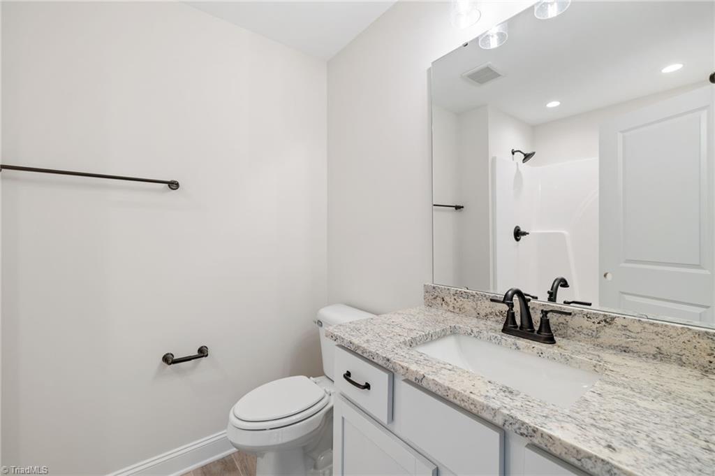 1007 Wentworth Street