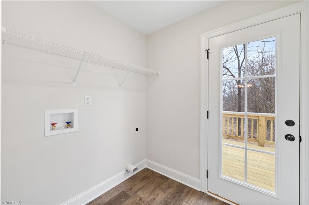 1007 Wentworth Street