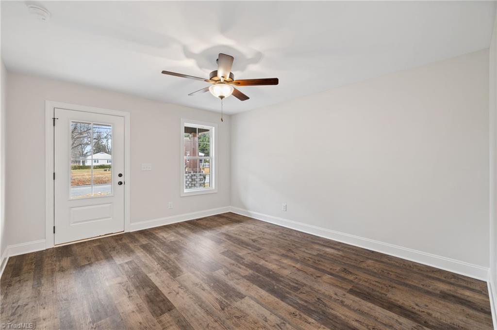 1007 Wentworth Street