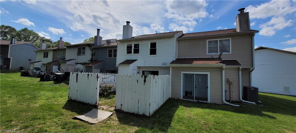 319 E Montcastle Drive # B