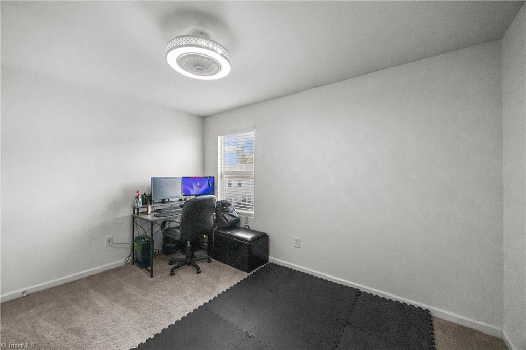 2206 Raptor Way, McLeansville
