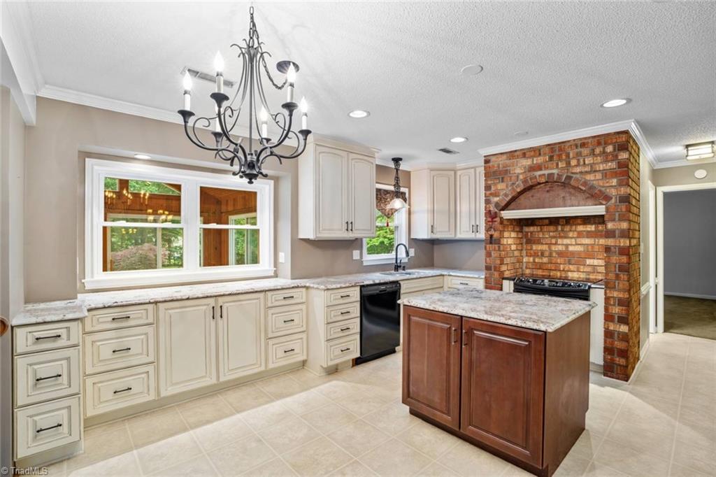 429 Drayton Park Drive