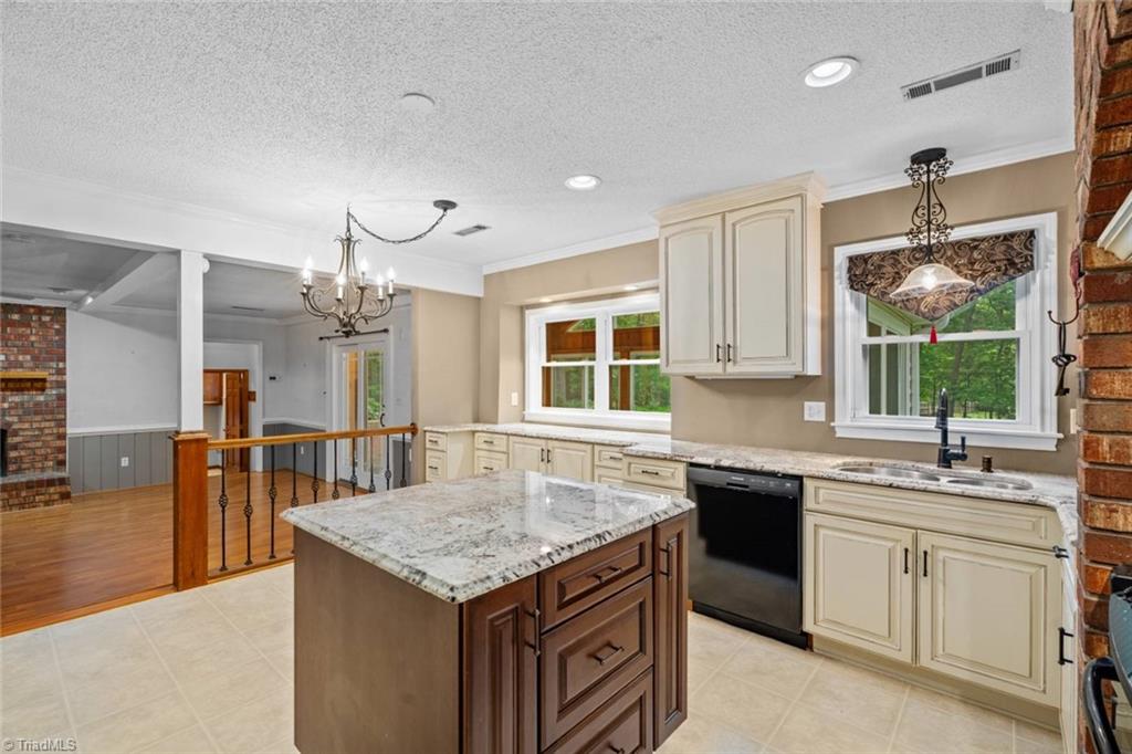 429 Drayton Park Drive