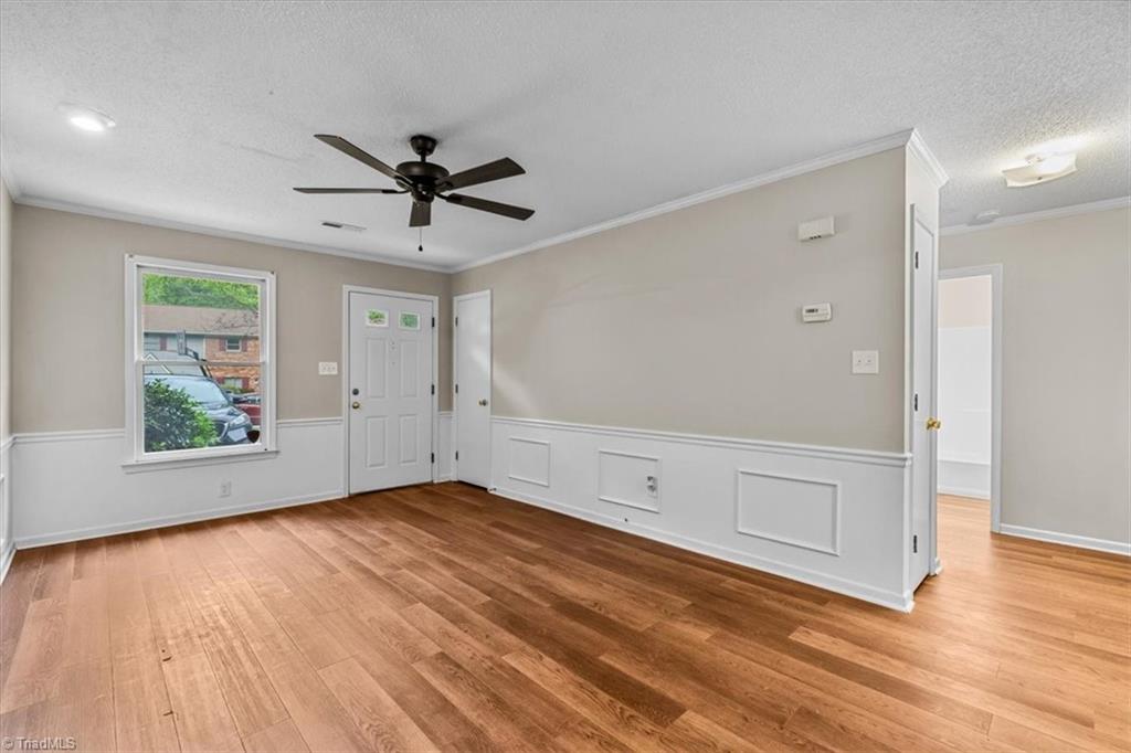 811 Brickwood Court, Winston-Salem