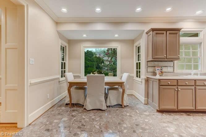 1916 Falmouth Drive, Greensboro