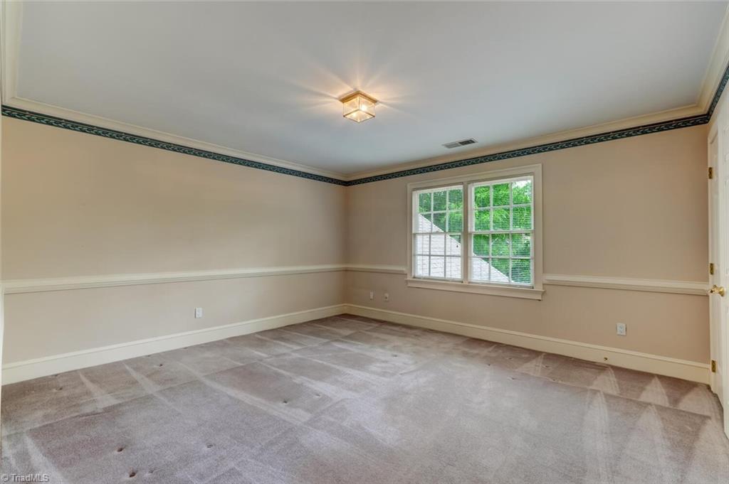 1916 Falmouth Drive, Greensboro