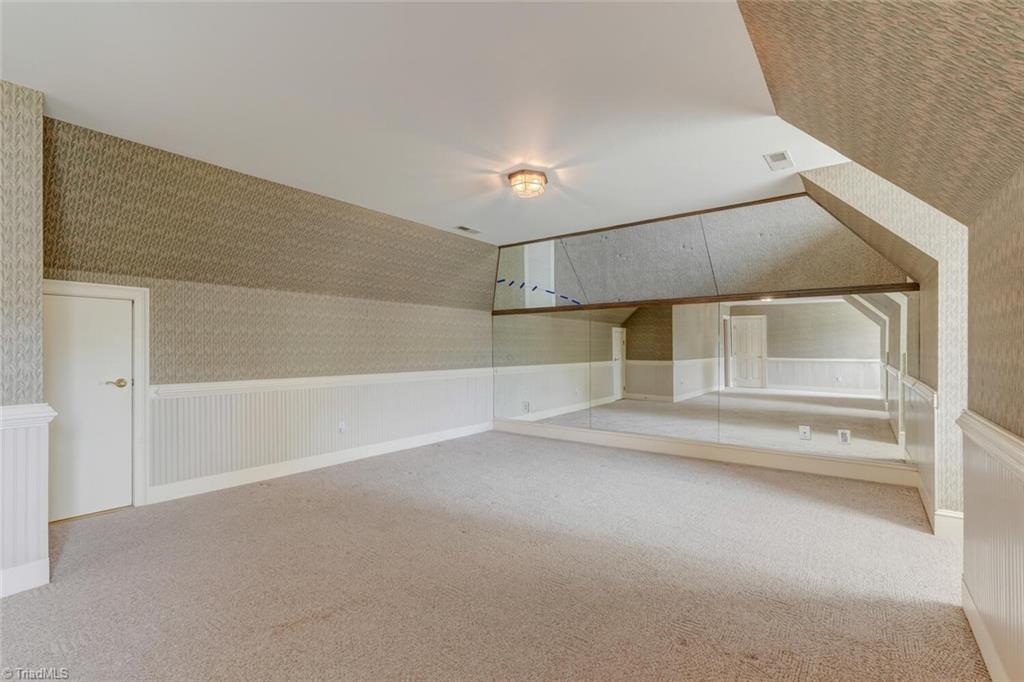 1916 Falmouth Drive, Greensboro