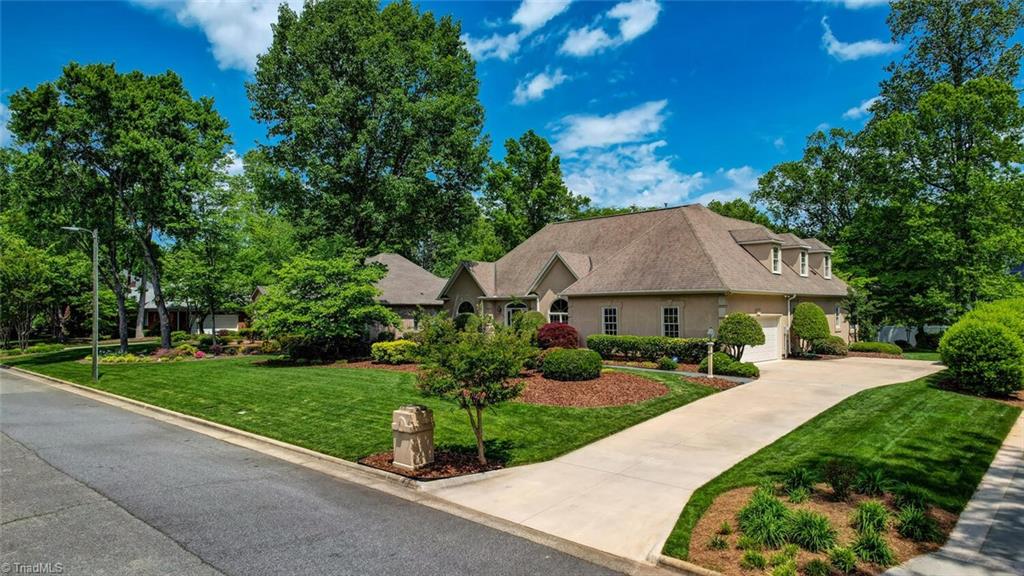 1916 Falmouth Drive, Greensboro