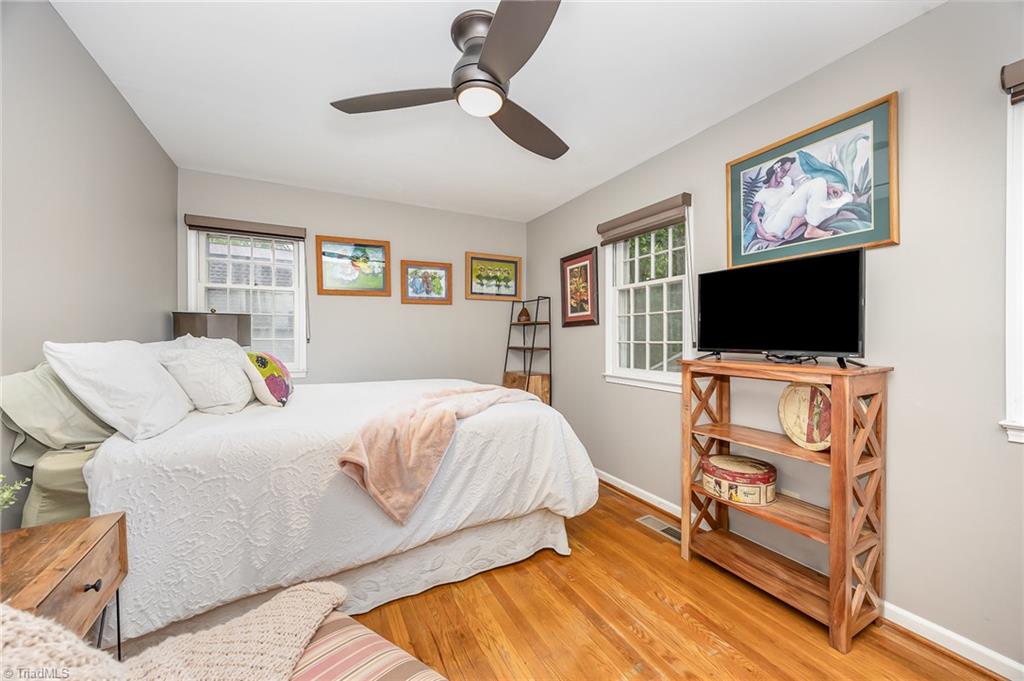 3402 Cottage Place