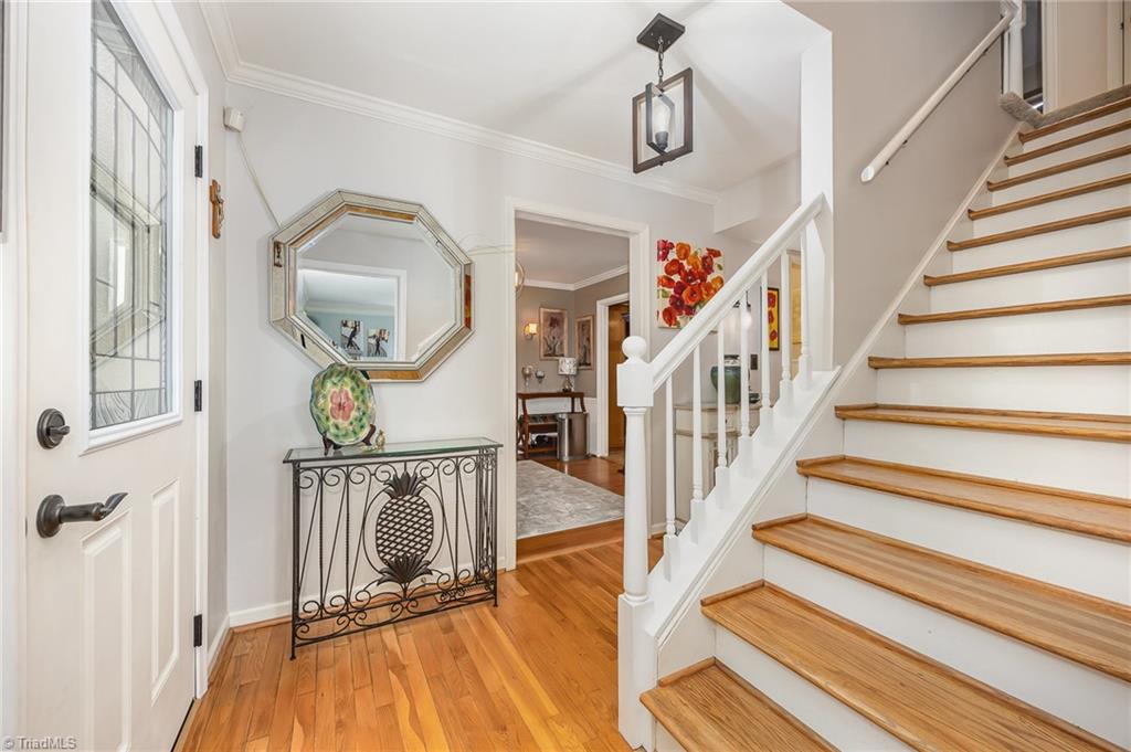3402 Cottage Place