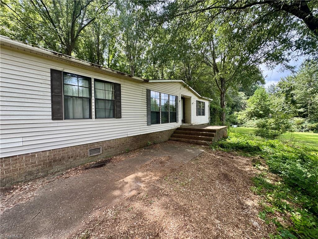 2790 Mollie Lane, Winston-Salem