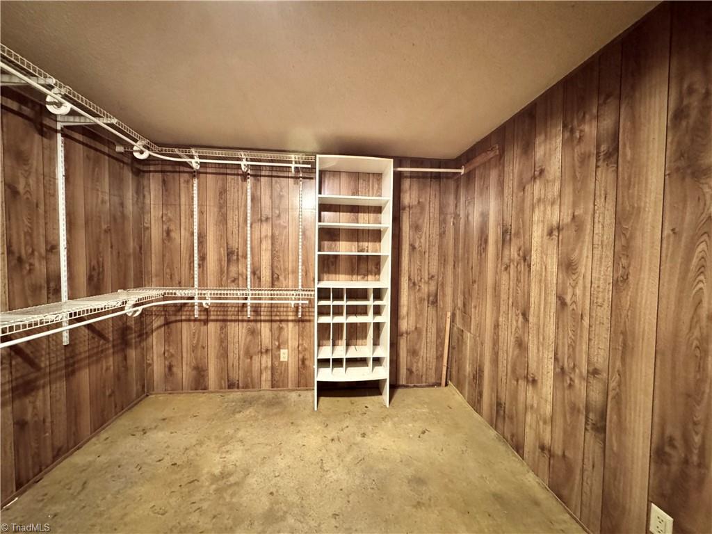 2790 Mollie Lane, Winston-Salem