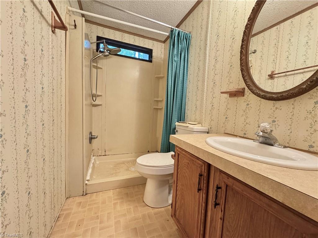 2790 Mollie Lane, Winston-Salem