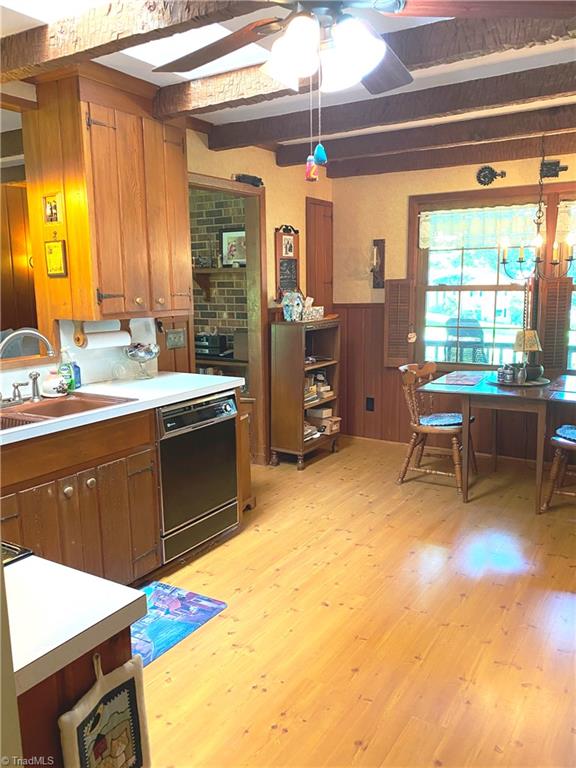 1229 Woodbrook Drive