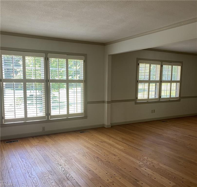 1229 Woodbrook Drive