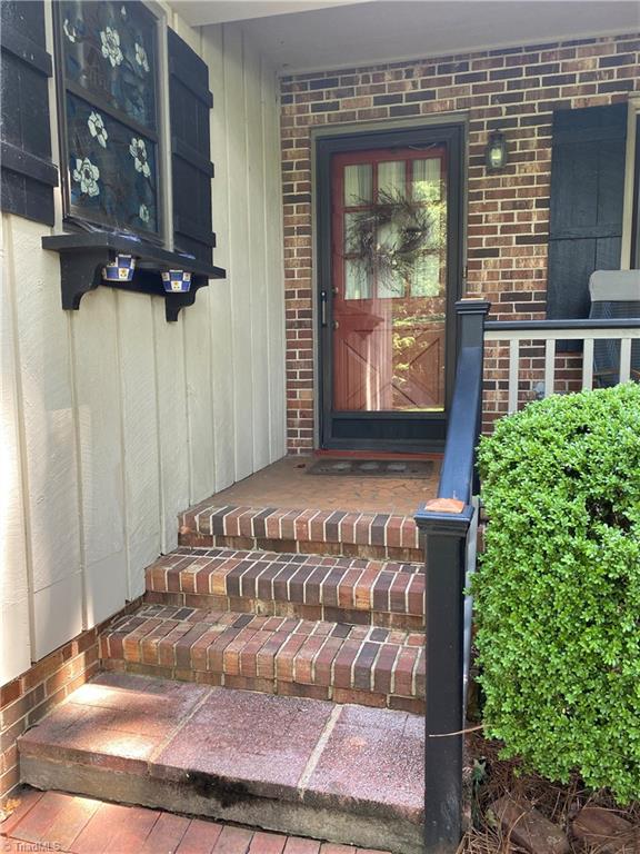 1229 Woodbrook Drive