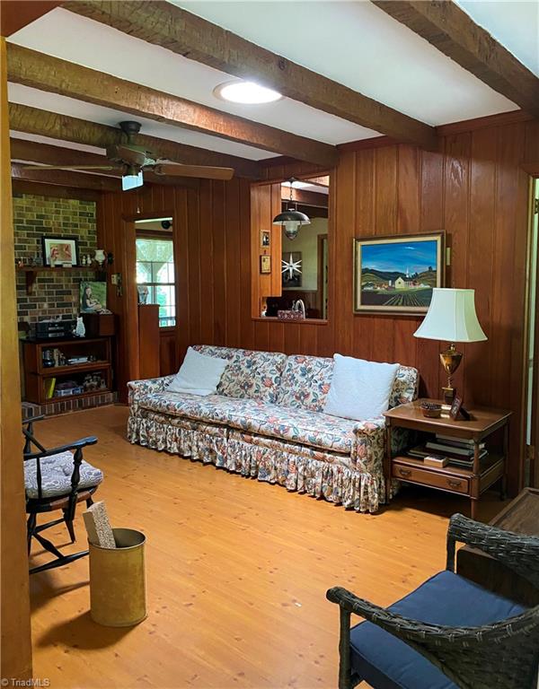 1229 Woodbrook Drive