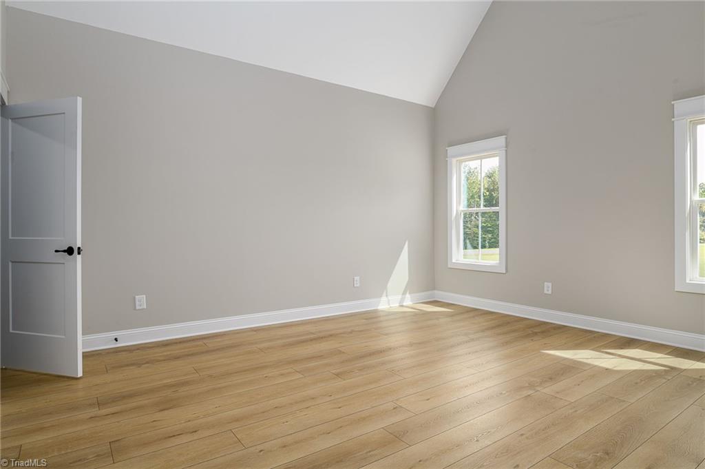 4211 Gracewood Farm Drive, Winston-Salem
