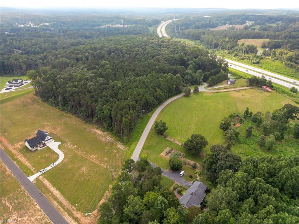 4211 Gracewood Farm Drive, Winston-Salem