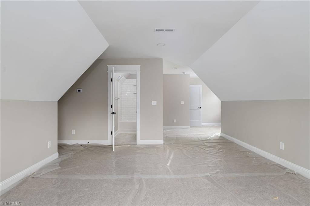 4211 Gracewood Farm Drive, Winston-Salem