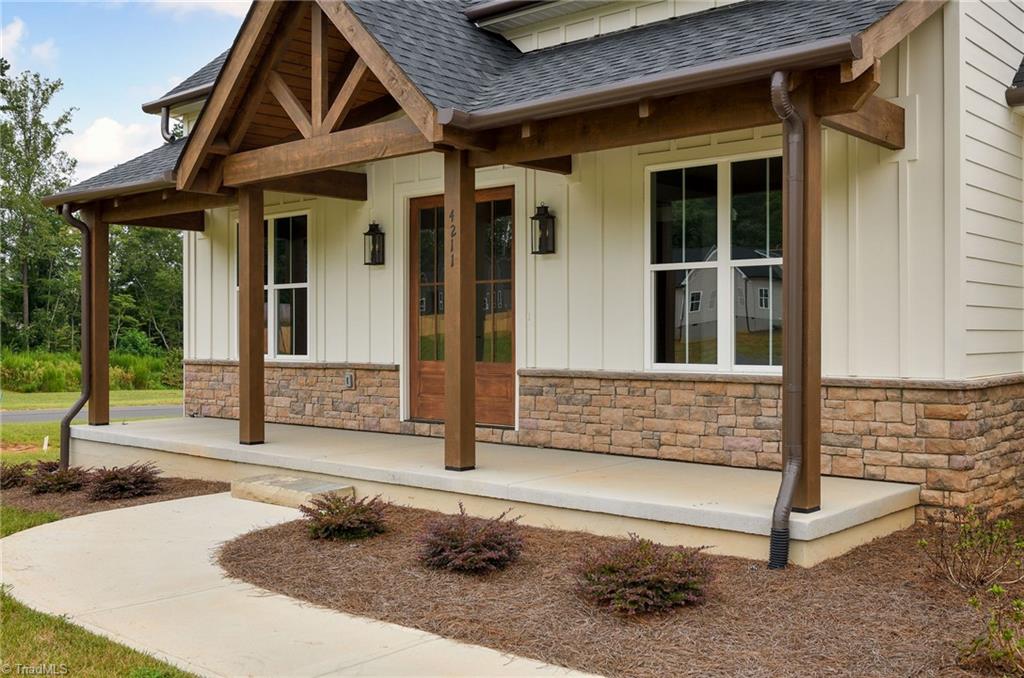 4211 Gracewood Farm Drive, Winston-Salem