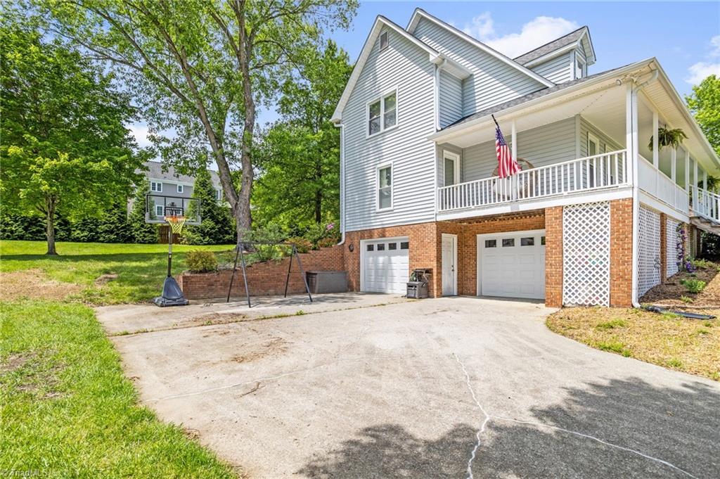 1564 Creek Bed Road