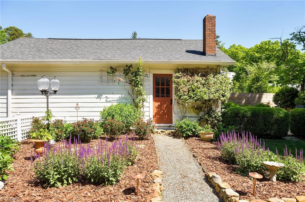 1406 W Cornwallis Drive