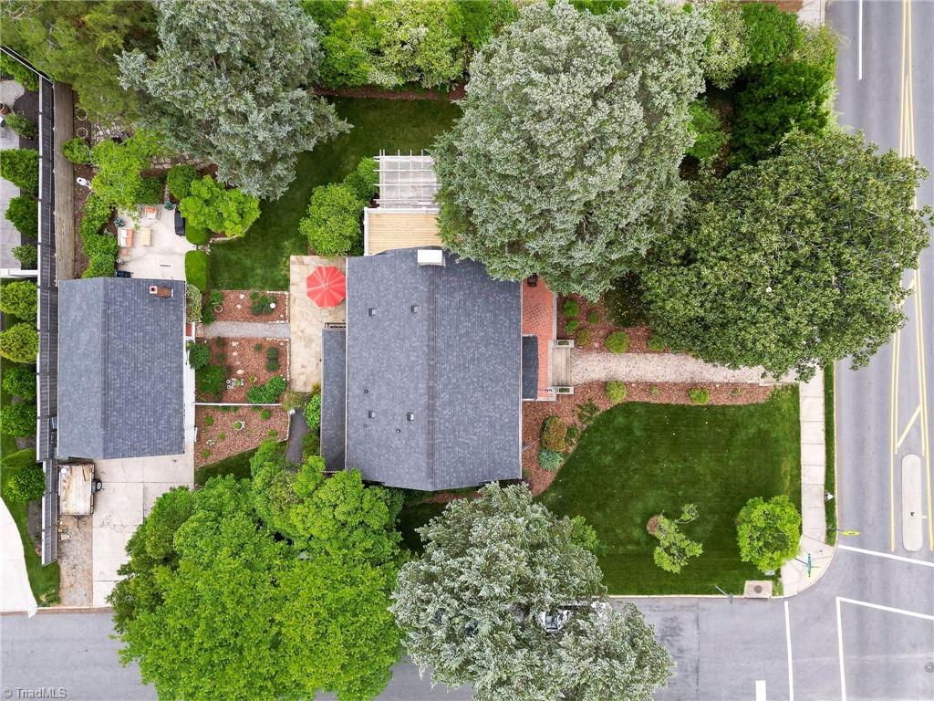 1406 W Cornwallis Drive