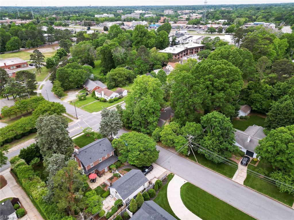 1406 W Cornwallis Drive