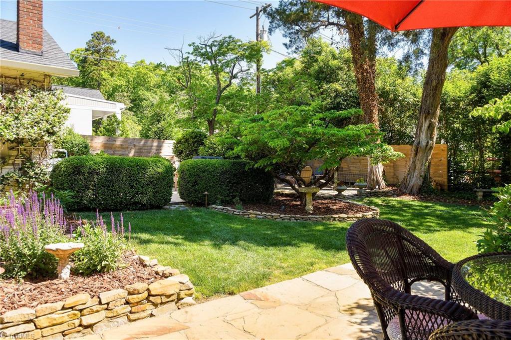 1406 W Cornwallis Drive