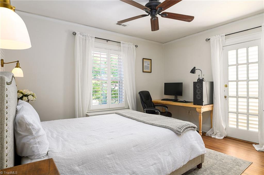 1406 W Cornwallis Drive