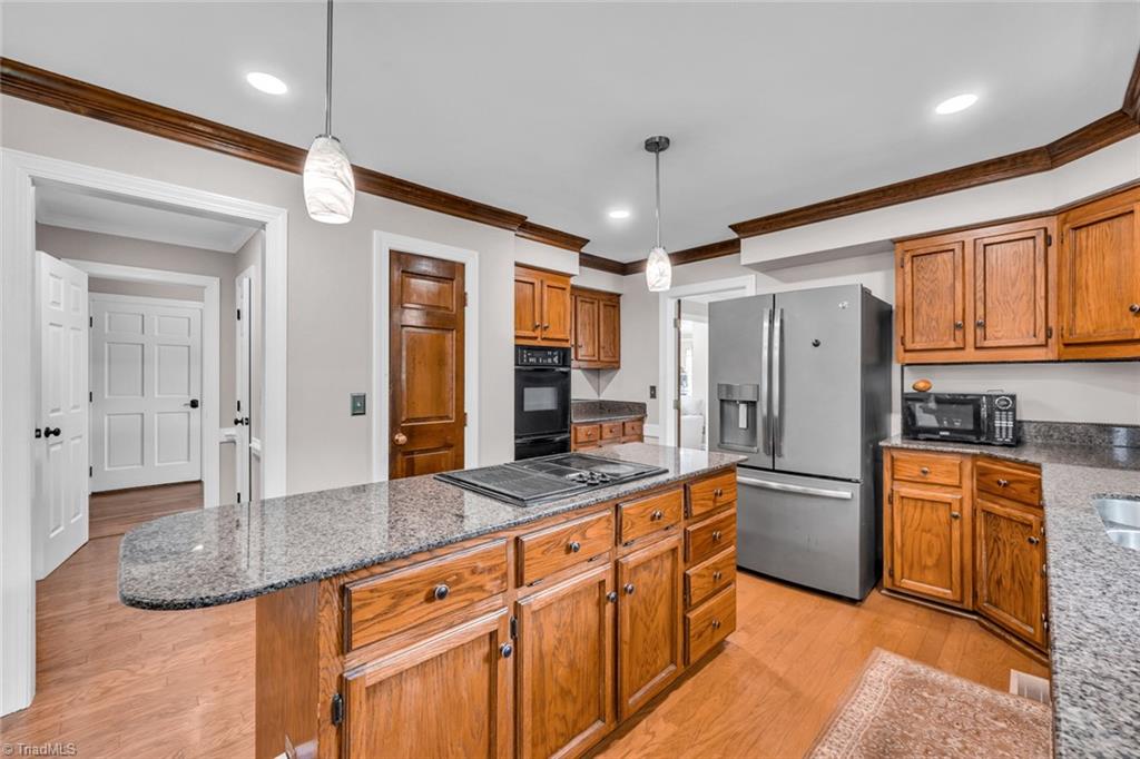 1915 New Garden Road