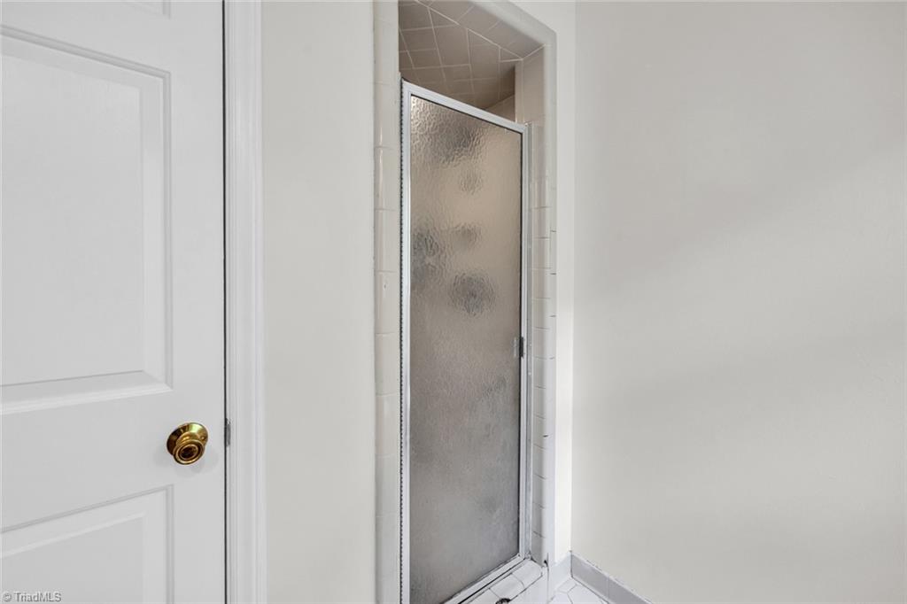 1915 New Garden Road