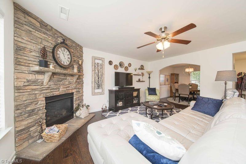 4941 Long Grove Drive