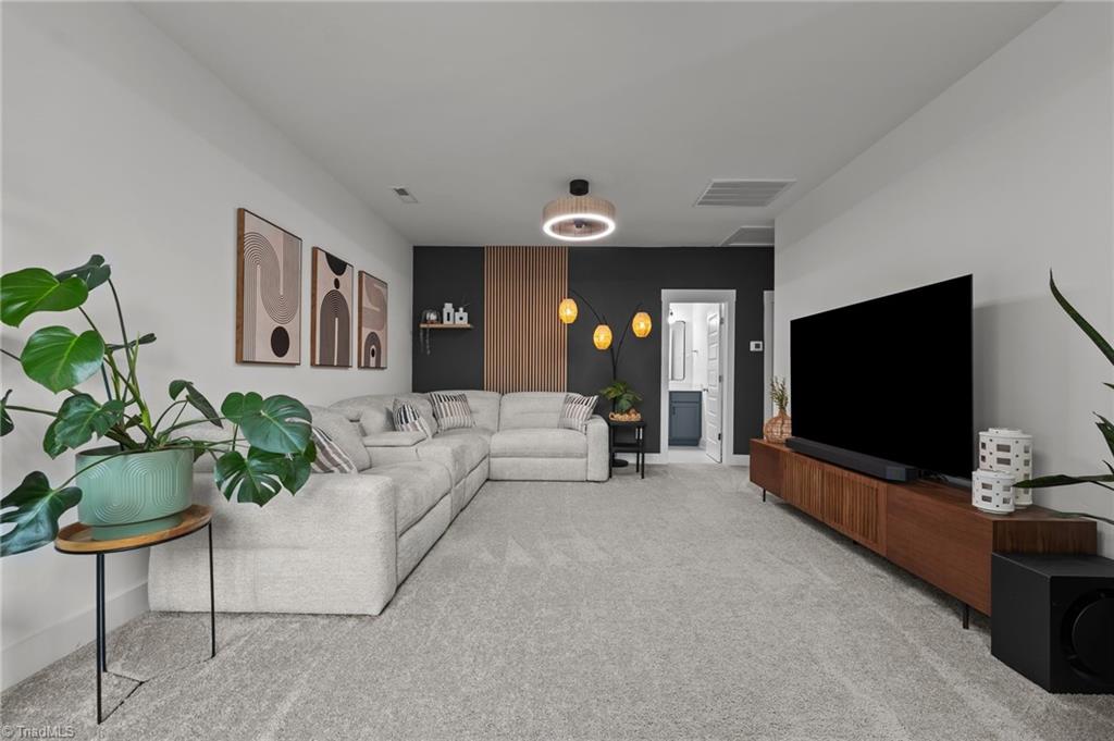 5120 Whaitley Lane