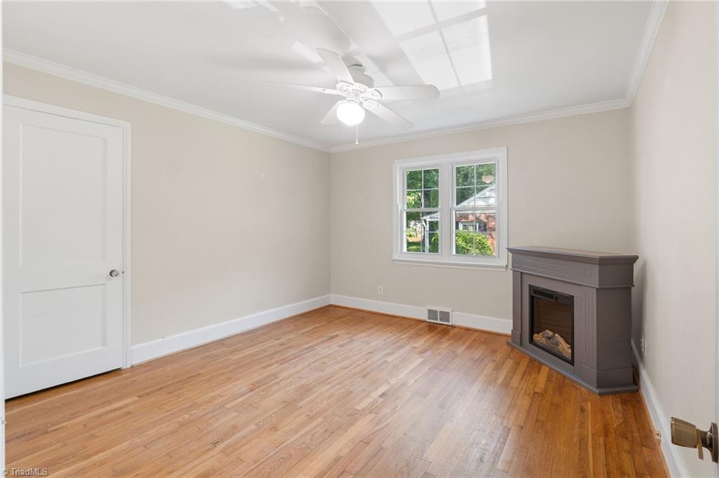 1908 Independence Road