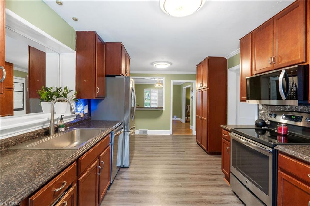 1908 Independence Road